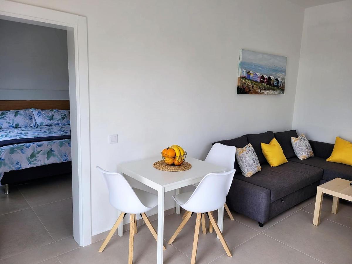 Apartamentos Falcon 티나조 외부 사진