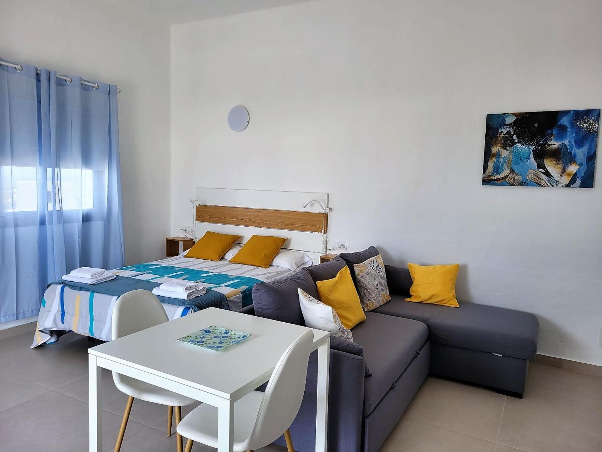 Apartamentos Falcon 티나조 외부 사진